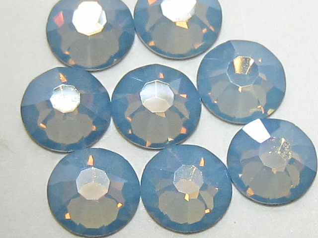 72 pcs. 20ss LIGHT SAPPHIRE OPAL MYSTIQUE (maxima) FLATBACK PRECIOSA Rhinestones